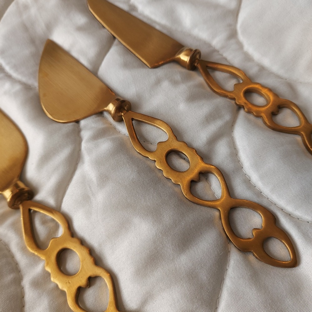 Gold Tone Cheese Knife Set 3 Piece Filigree Handle Charcuterie Serving Tools 8in - Picture 3 of 5